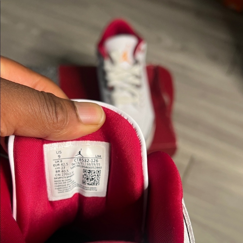 Air Jordan 3 Retro Cardinal Red (9) - Picture 11 of 15